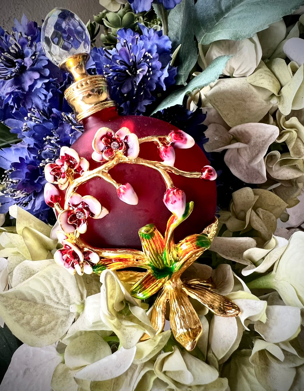 Lilith Perfumed Oil