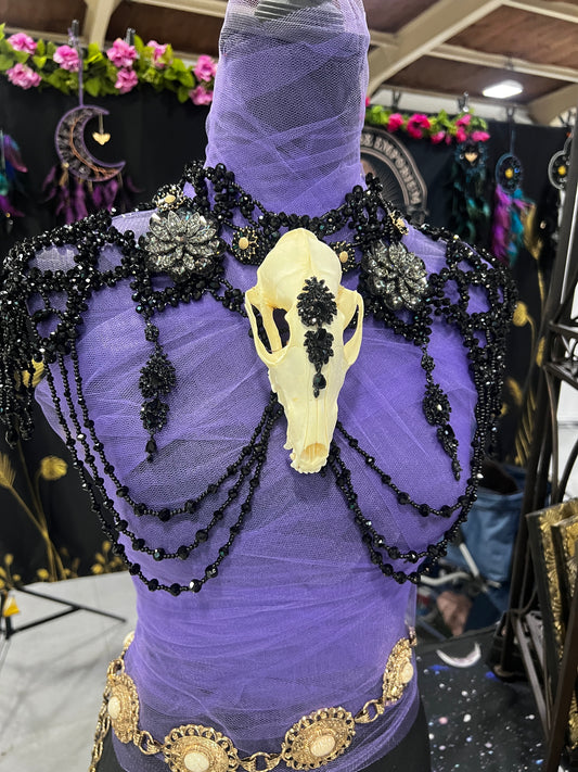 neckpiece 12